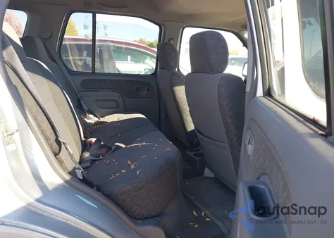 2001 Nissan Xterra Xe z USA, uszkodzony, nr VIN 5N1ED28Y01C577705